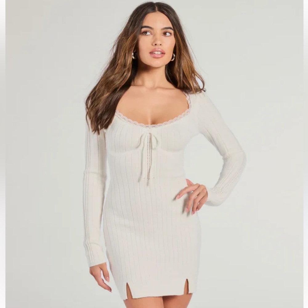 NWT Windsor White Lace Trim Scoop Neck Knit Mini Dress